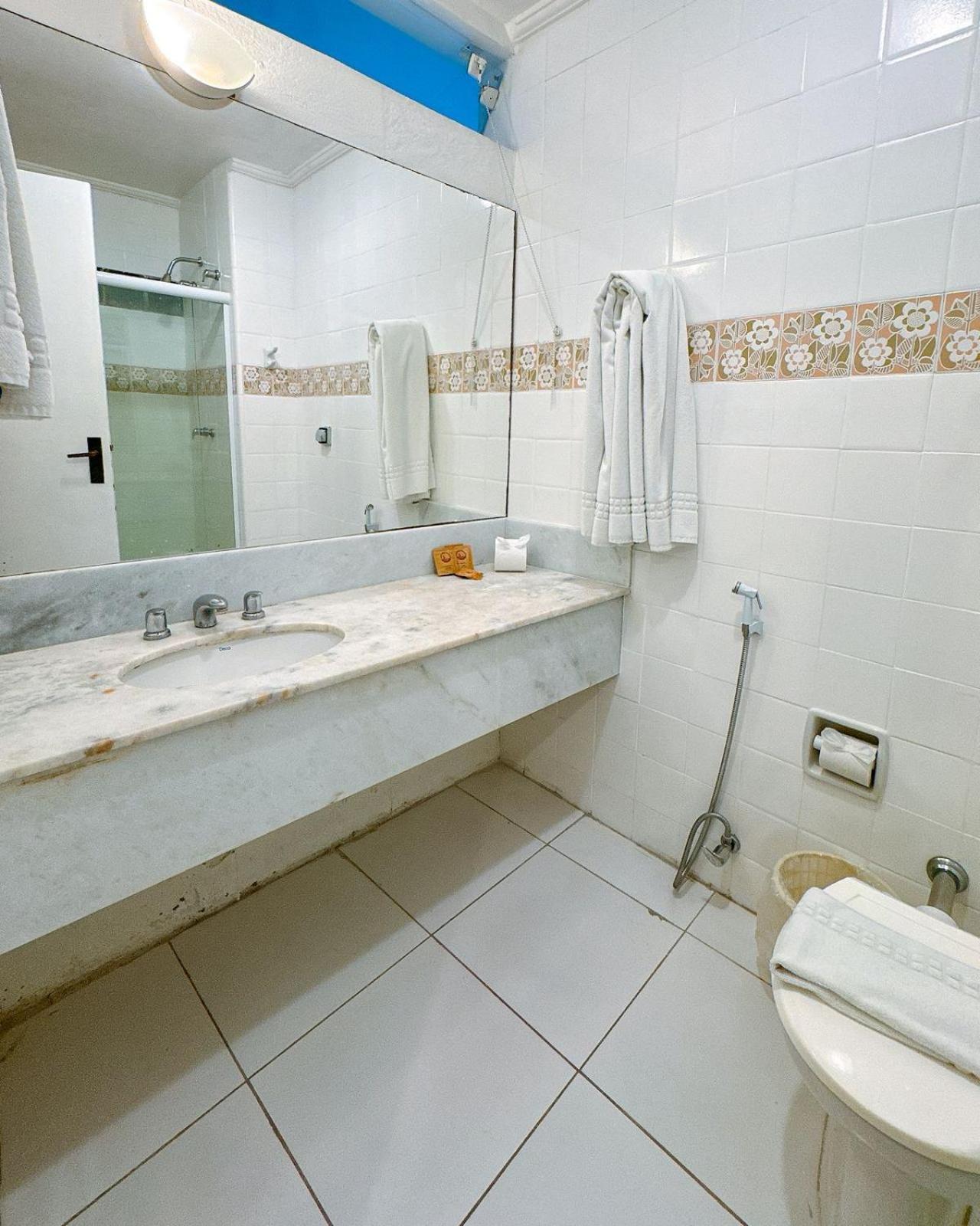 Quarto Duplo Standard